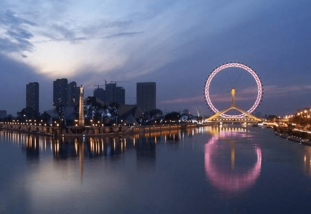 天津巷弄深处的美食秘境探索